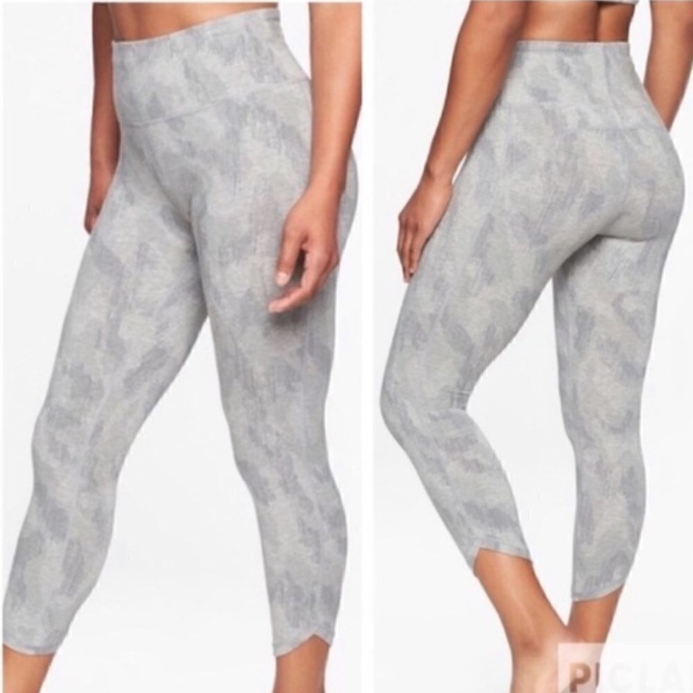 Athleta Sandbar Be Present Capri Crop Leggings, XS
